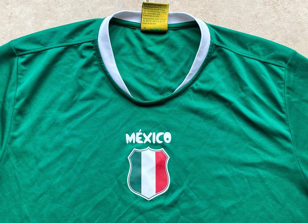 Mexico 2014 Brazil World Cup logo shirt M green FIFA Soccer football vintage